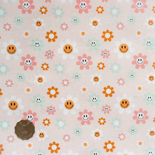 TFTA0222 Small Smiley Flowers