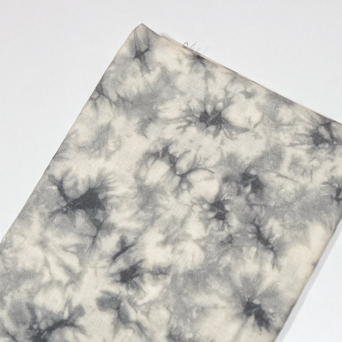 TFTW0110 Grey Tie-dyed soft print
