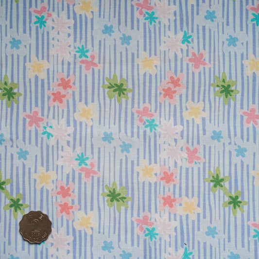 TFTA0183 Blue Stripes Daisy