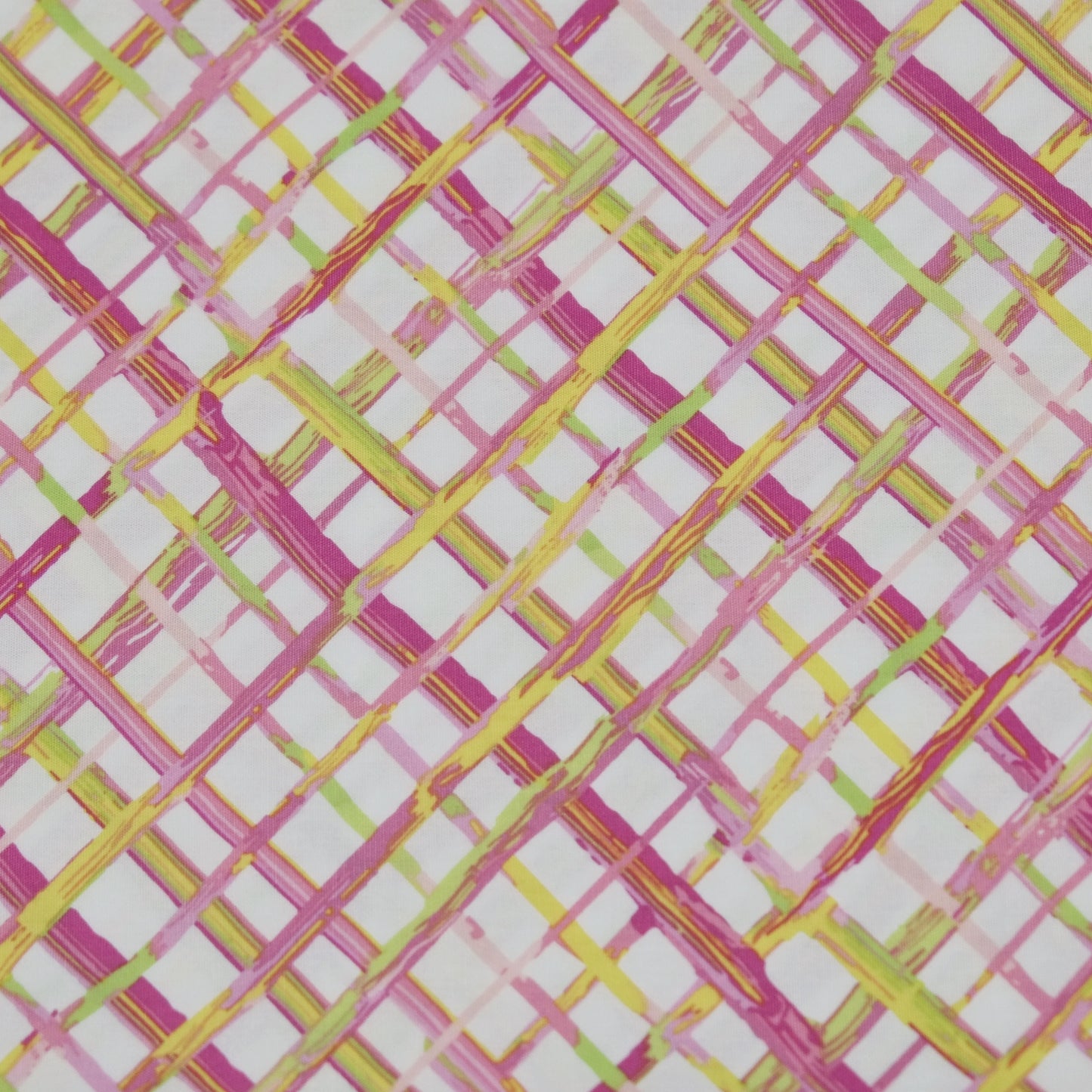 TFHK0103 Pink Rhombus woven